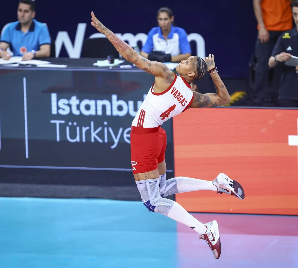 Vodafone 5G destekli voleybol deneyiminde canlı maç verilerinin sahaya yansıması