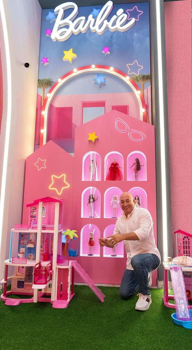 Mimar Selim Yuhay, Barbie Rüya Evi sergilemesinin yanında